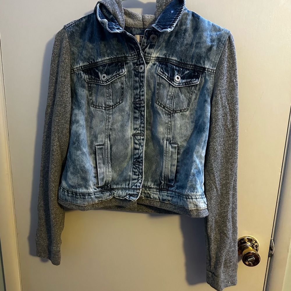 Leo hooded jean jacket